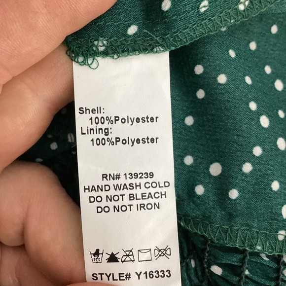 DO+BE Green Polka Dot Ruffle V-Neck Blouse Long Sleeve Size L - Picture 7 of 7